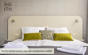 Hotel 1711