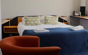 Hotel 1711